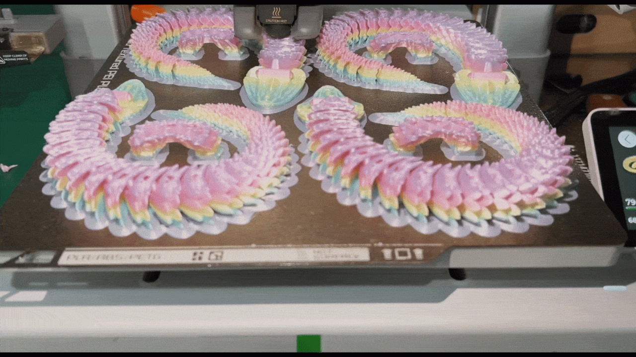 3D printer with 3d printer filament